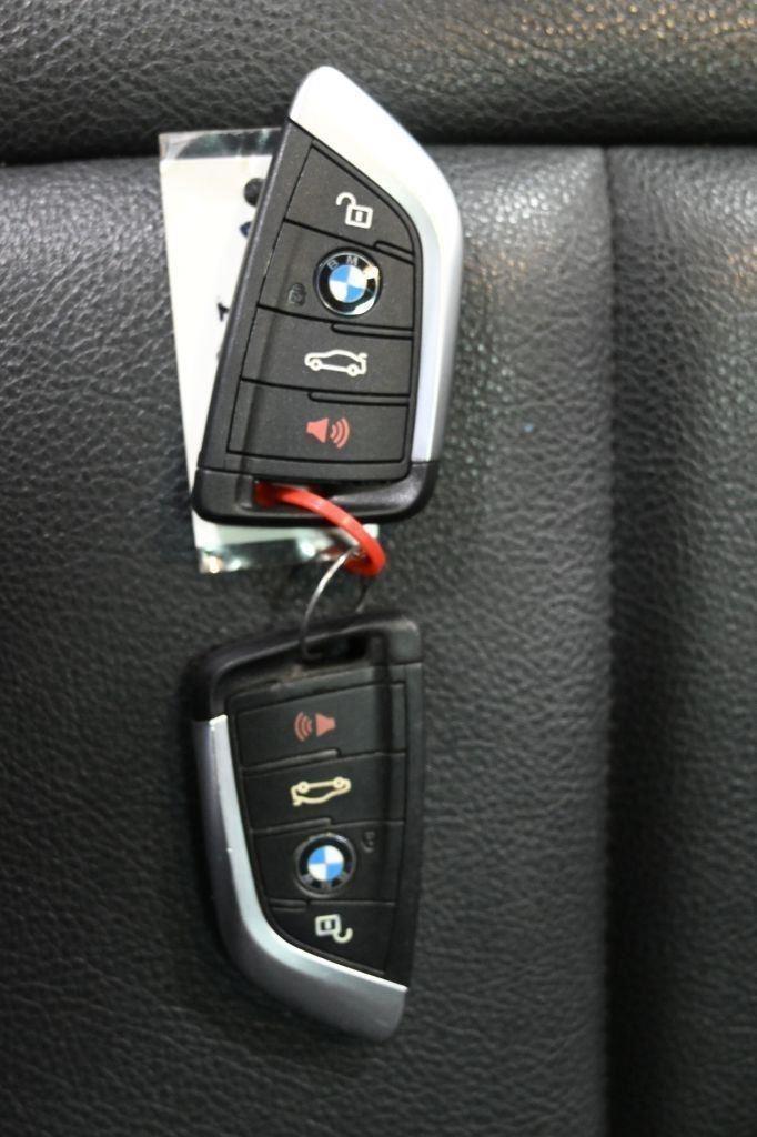 BMW X1 xDrive28i Sports Activity Vehicle 2021