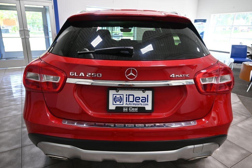 Mercedes-Benz GLA GLA 250 4MATIC SUV 2019
