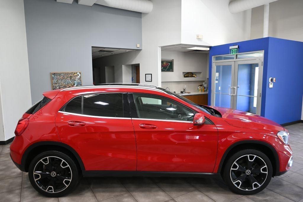 Mercedes-Benz GLA GLA 250 4MATIC SUV 2019