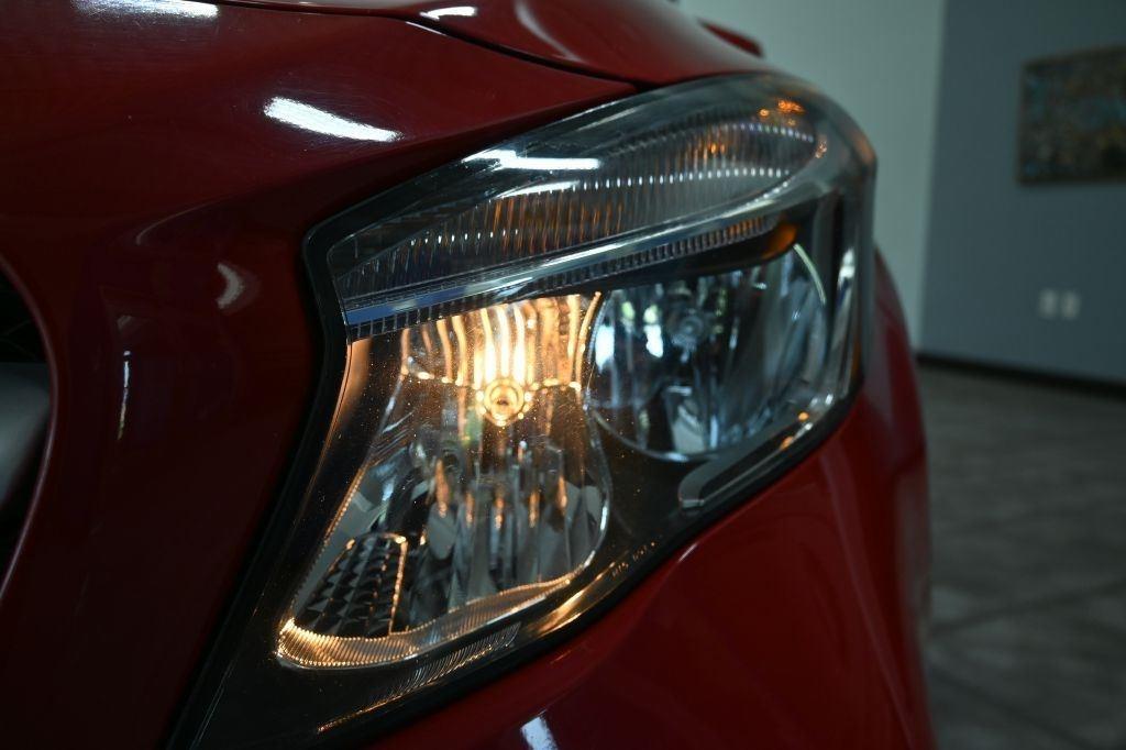 Mercedes-Benz GLA GLA 250 4MATIC SUV 2019