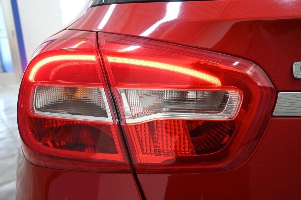 Mercedes-Benz GLA GLA 250 4MATIC SUV 2019