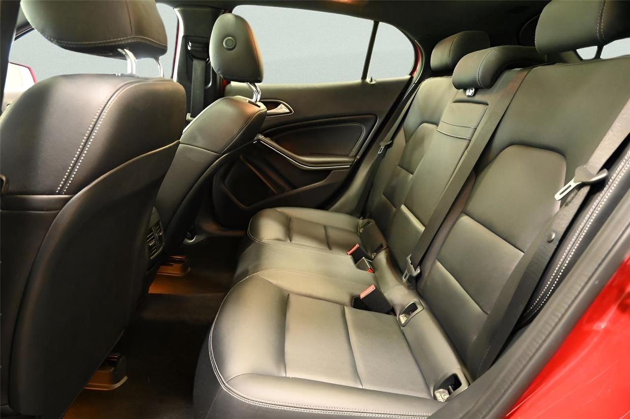 Mercedes-Benz GLA GLA 250 4MATIC SUV 2019