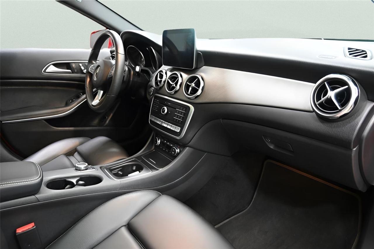 Mercedes-Benz GLA GLA 250 4MATIC SUV 2019