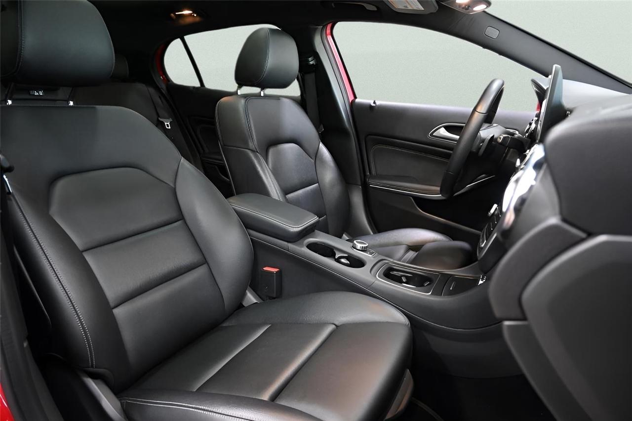 Mercedes-Benz GLA GLA 250 4MATIC SUV 2019