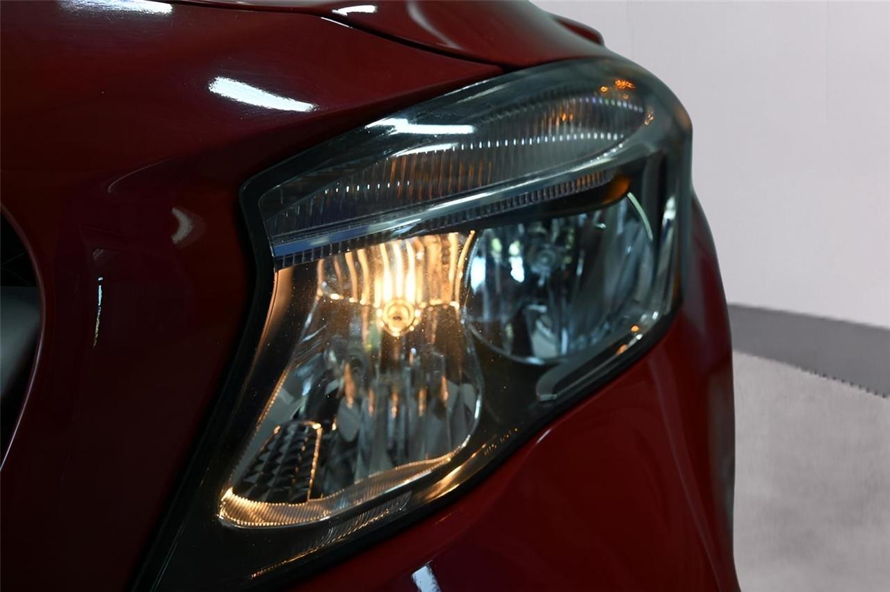 Mercedes-Benz GLA GLA 250 4MATIC SUV 2019