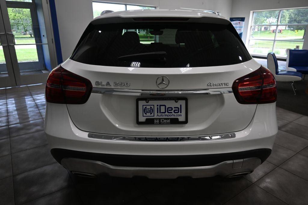 Mercedes-Benz GLA GLA 250 4MATIC SUV 2020