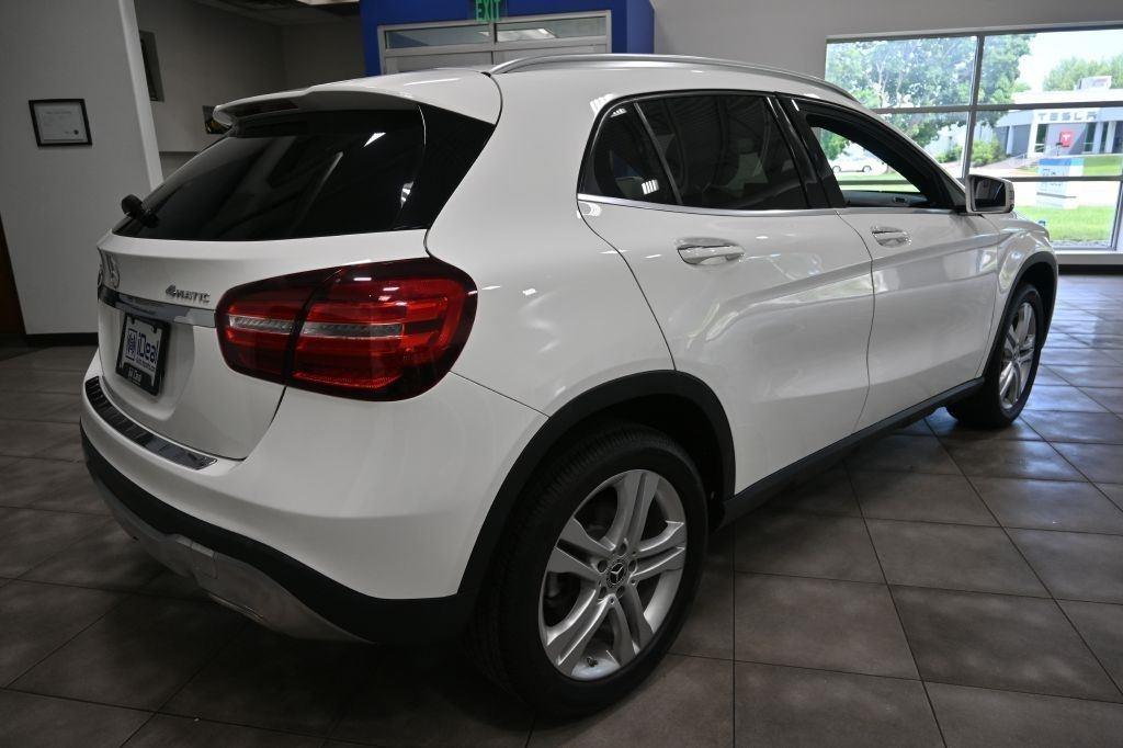 Mercedes-Benz GLA GLA 250 4MATIC SUV 2020