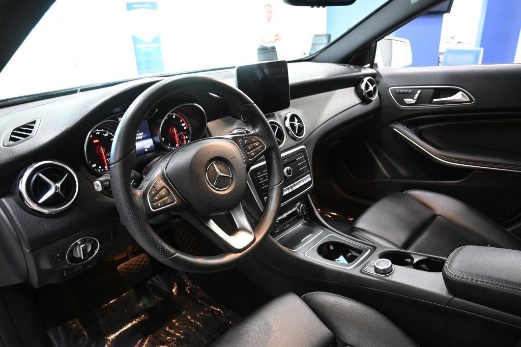 Mercedes-Benz GLA GLA 250 4MATIC SUV 2020