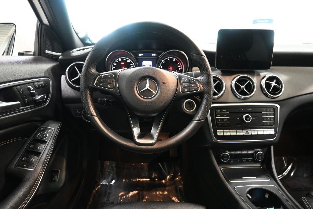 Mercedes-Benz GLA GLA 250 4MATIC SUV 2020