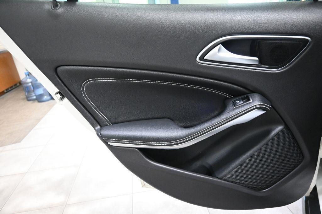 Mercedes-Benz GLA GLA 250 4MATIC SUV 2020