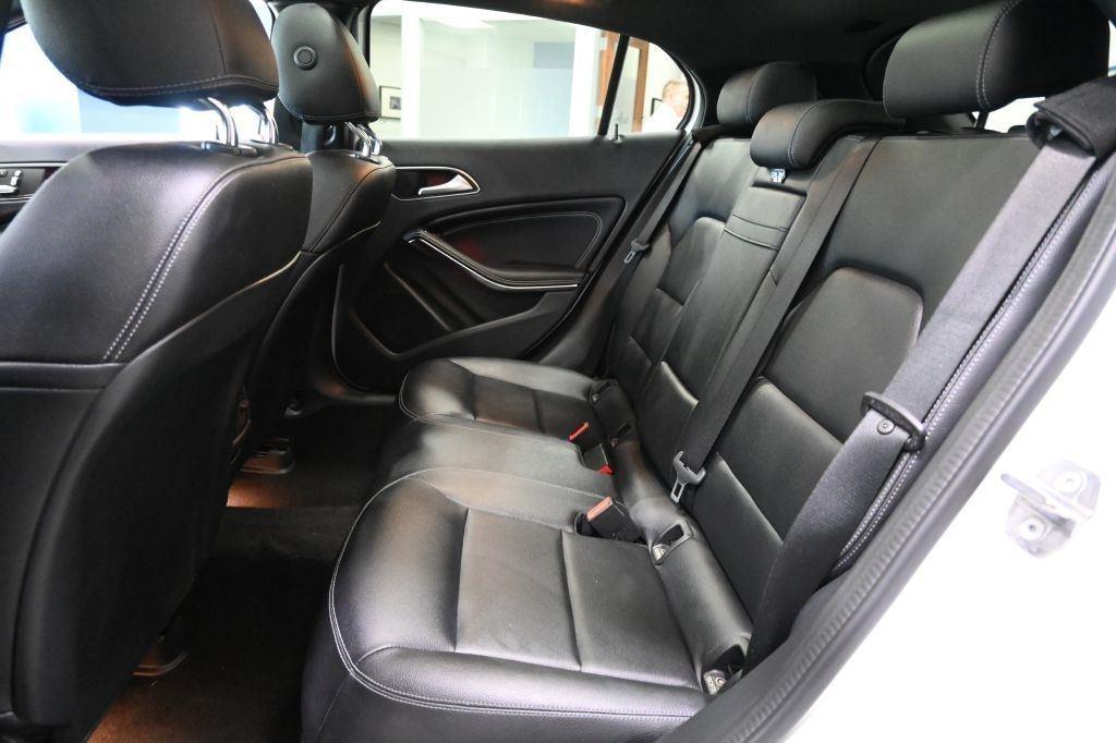 Mercedes-Benz GLA GLA 250 4MATIC SUV 2020