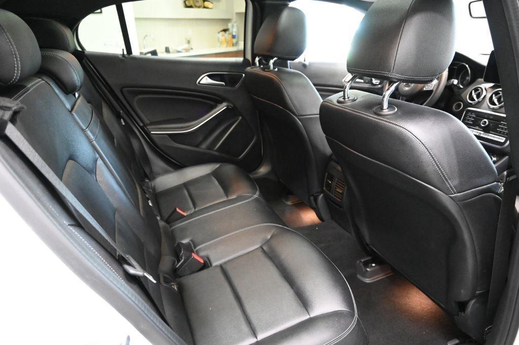 Mercedes-Benz GLA GLA 250 4MATIC SUV 2020