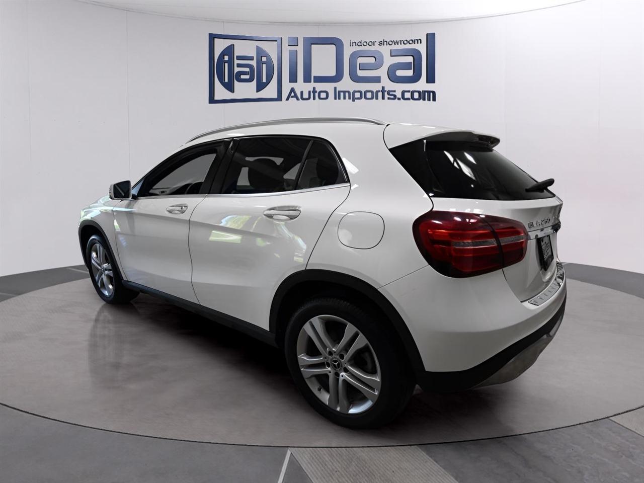Mercedes-Benz GLA GLA 250 4MATIC SUV 2020