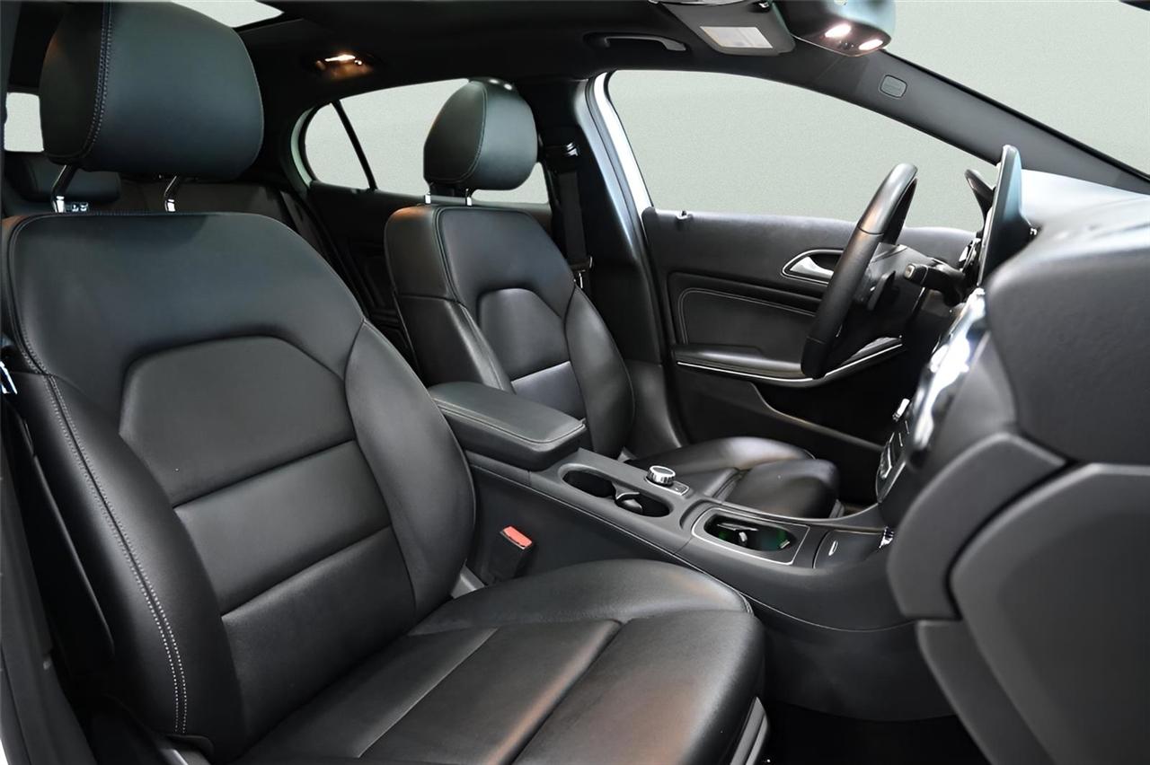 Mercedes-Benz GLA GLA 250 4MATIC SUV 2020