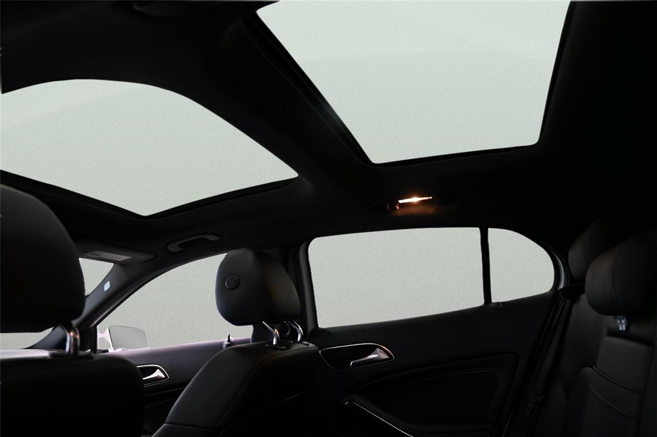 Mercedes-Benz GLA GLA 250 4MATIC SUV 2020