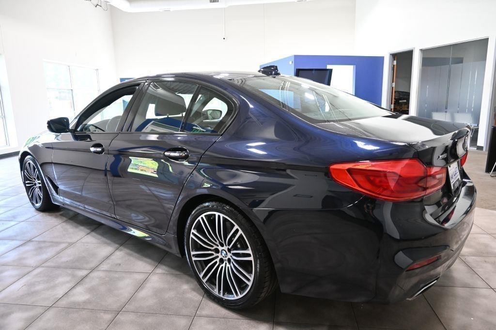 BMW 5 Series 540i xDrive Sedan 2017