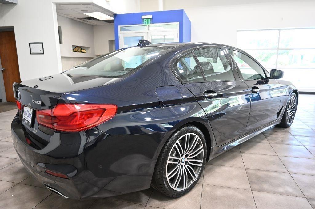 BMW 5 Series 540i xDrive Sedan 2017