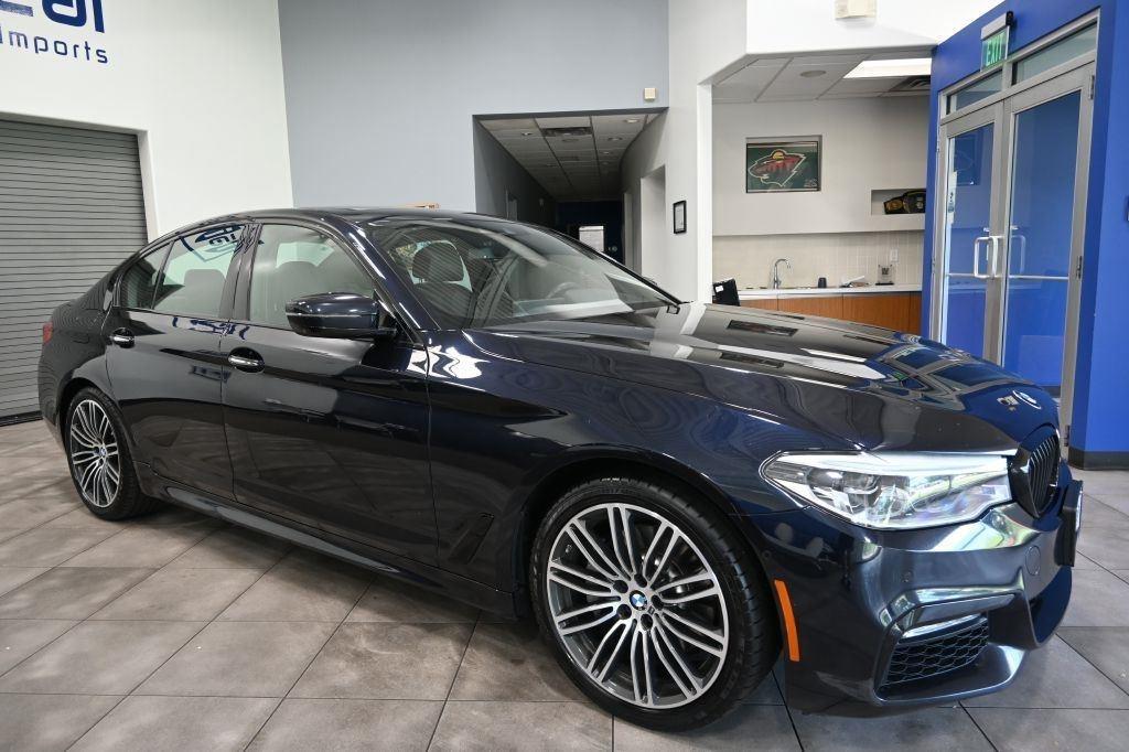 BMW 5 Series 540i xDrive Sedan 2017