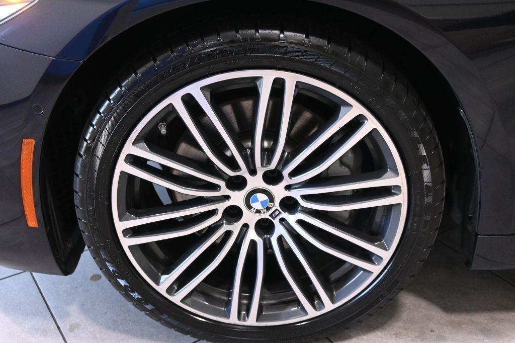 BMW 5 Series 540i xDrive Sedan 2017