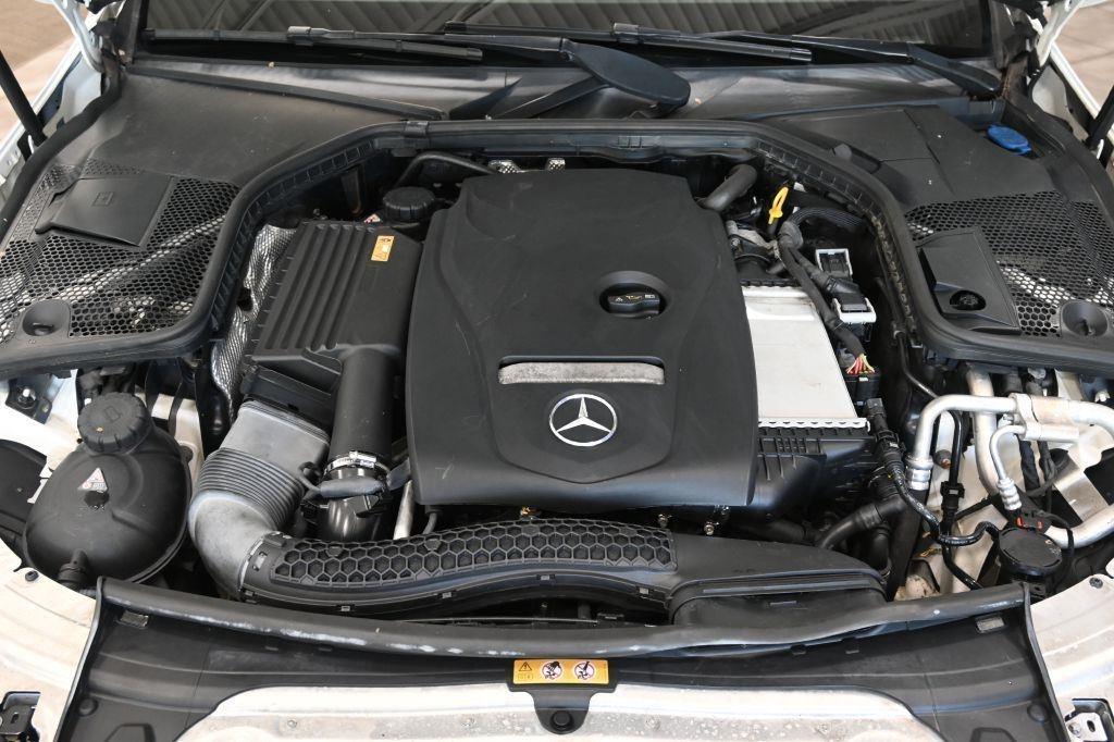 Mercedes-Benz C-Class 4dr Sdn C 300 4MATIC 2016