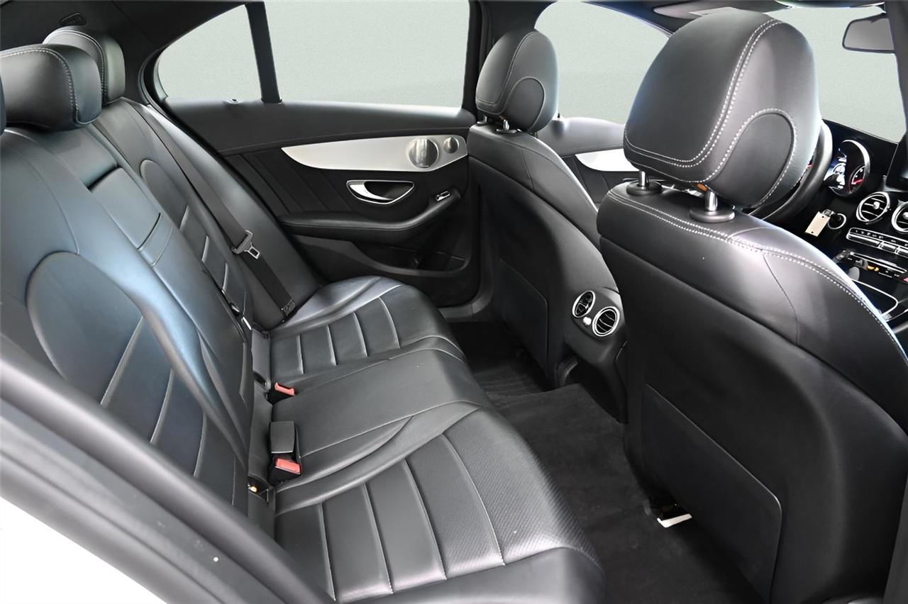 Mercedes-Benz C-Class 4dr Sdn C 300 4MATIC 2016