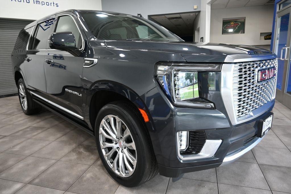 GMC Yukon XL 4WD 4dr Denali 2022