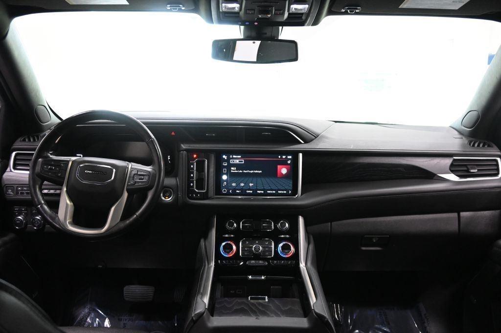 GMC Yukon XL 4WD 4dr Denali 2022