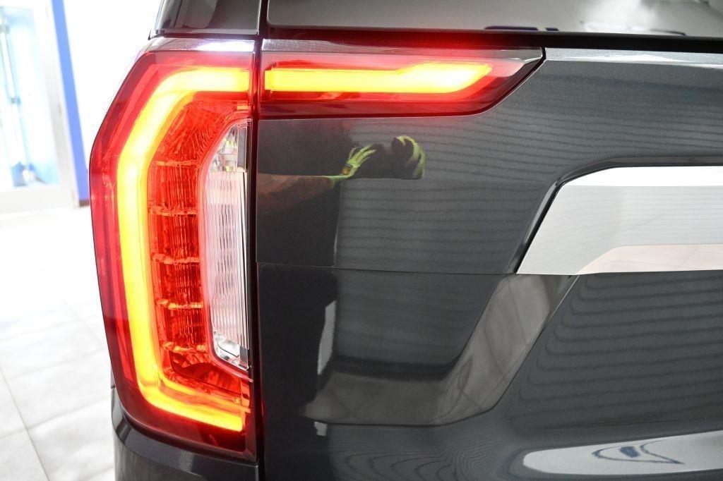 GMC Yukon XL 4WD 4dr Denali 2022