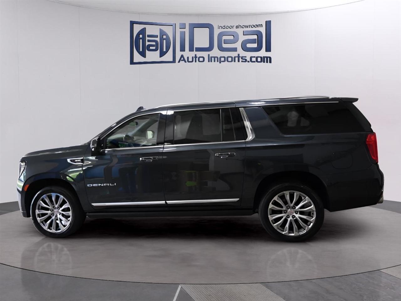 GMC Yukon XL 4WD 4dr Denali 2022