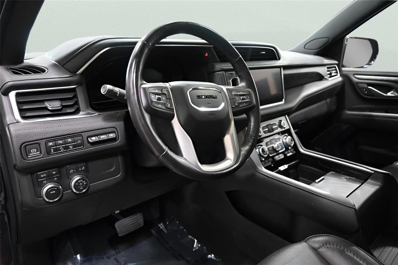 GMC Yukon XL 4WD 4dr Denali 2022