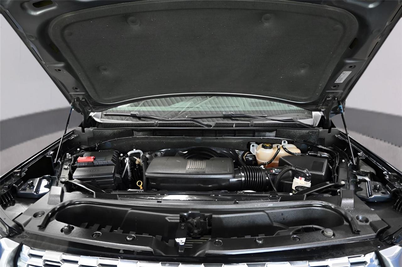 GMC Yukon XL 4WD 4dr Denali 2022