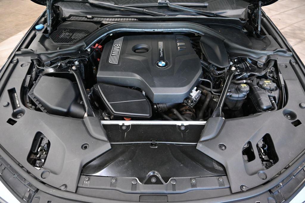 BMW 5 Series 530i xDrive Sedan 2017