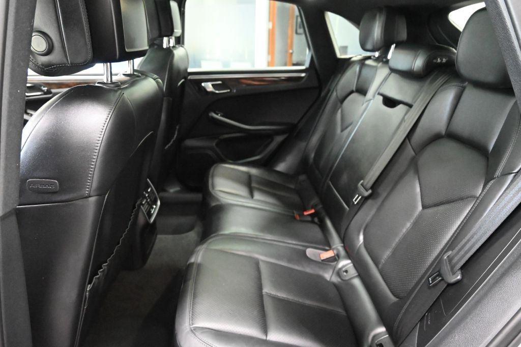 Porsche Macan S AWD 2017