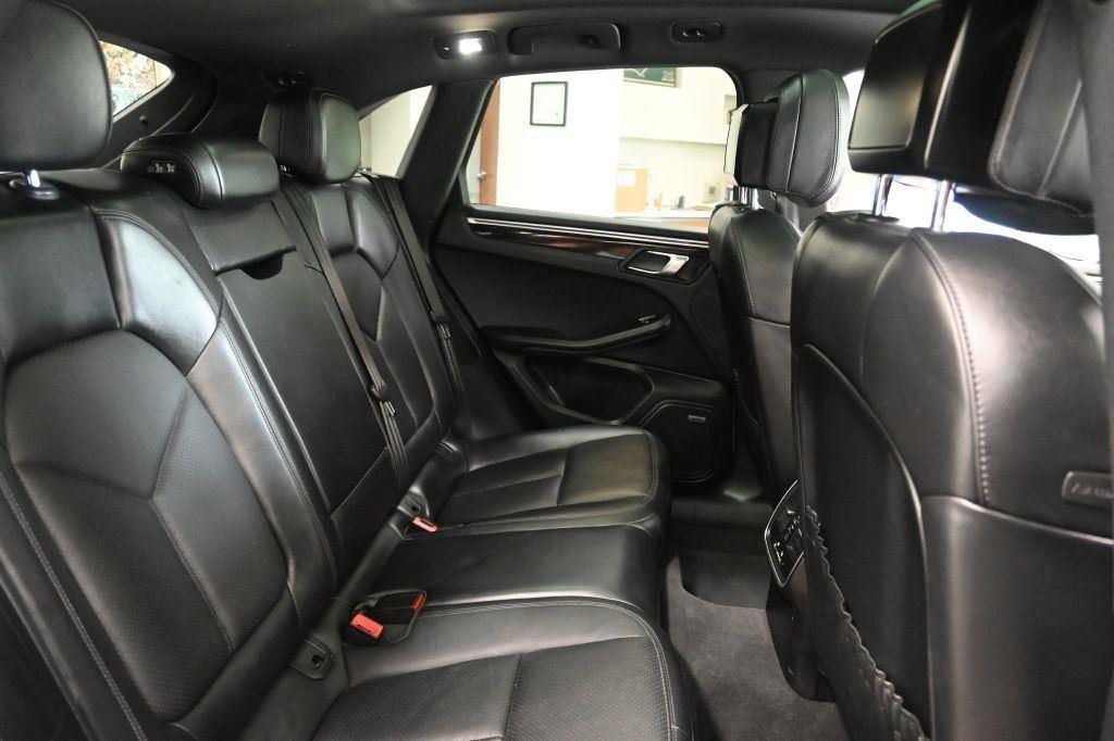 Porsche Macan S AWD 2017