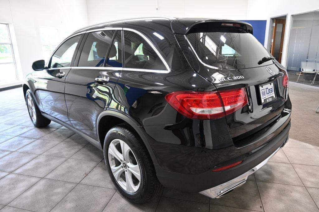 Mercedes-Benz GLC GLC 300 4MATIC SUV 2018