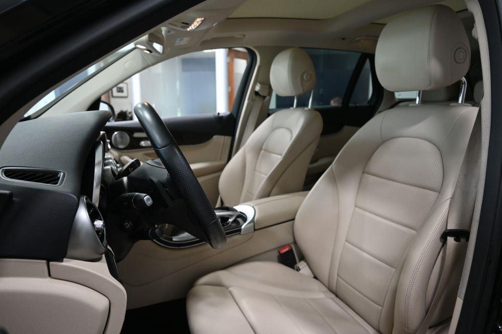 Mercedes-Benz GLC GLC 300 4MATIC SUV 2018