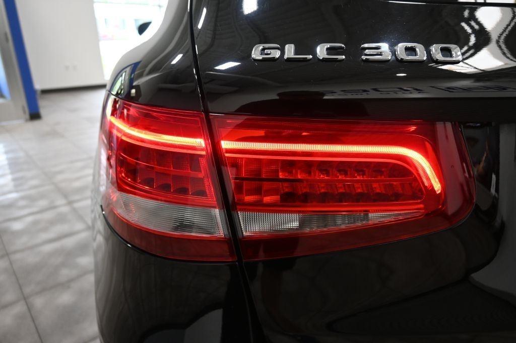 Mercedes-Benz GLC GLC 300 4MATIC SUV 2018