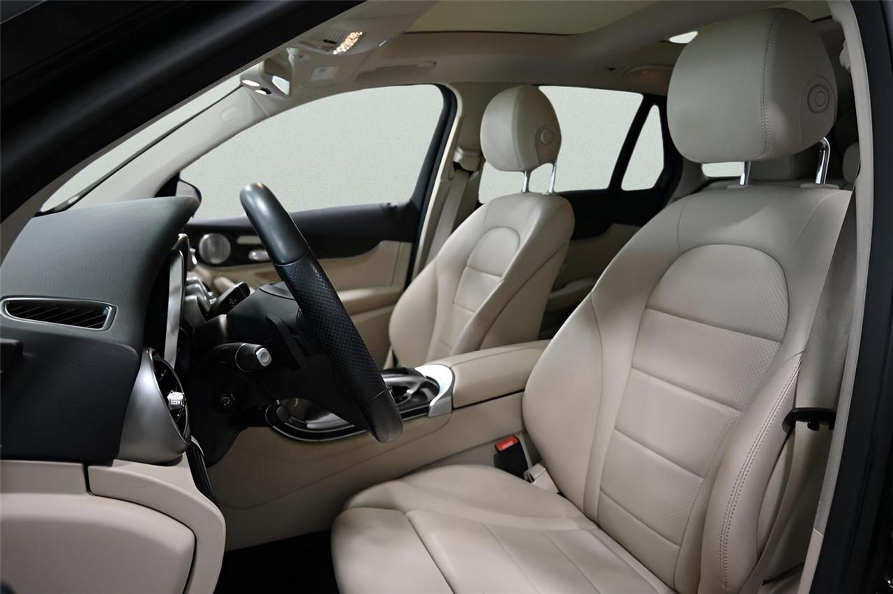 Mercedes-Benz GLC GLC 300 4MATIC SUV 2018