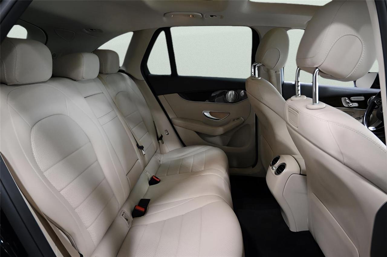 Mercedes-Benz GLC GLC 300 4MATIC SUV 2018