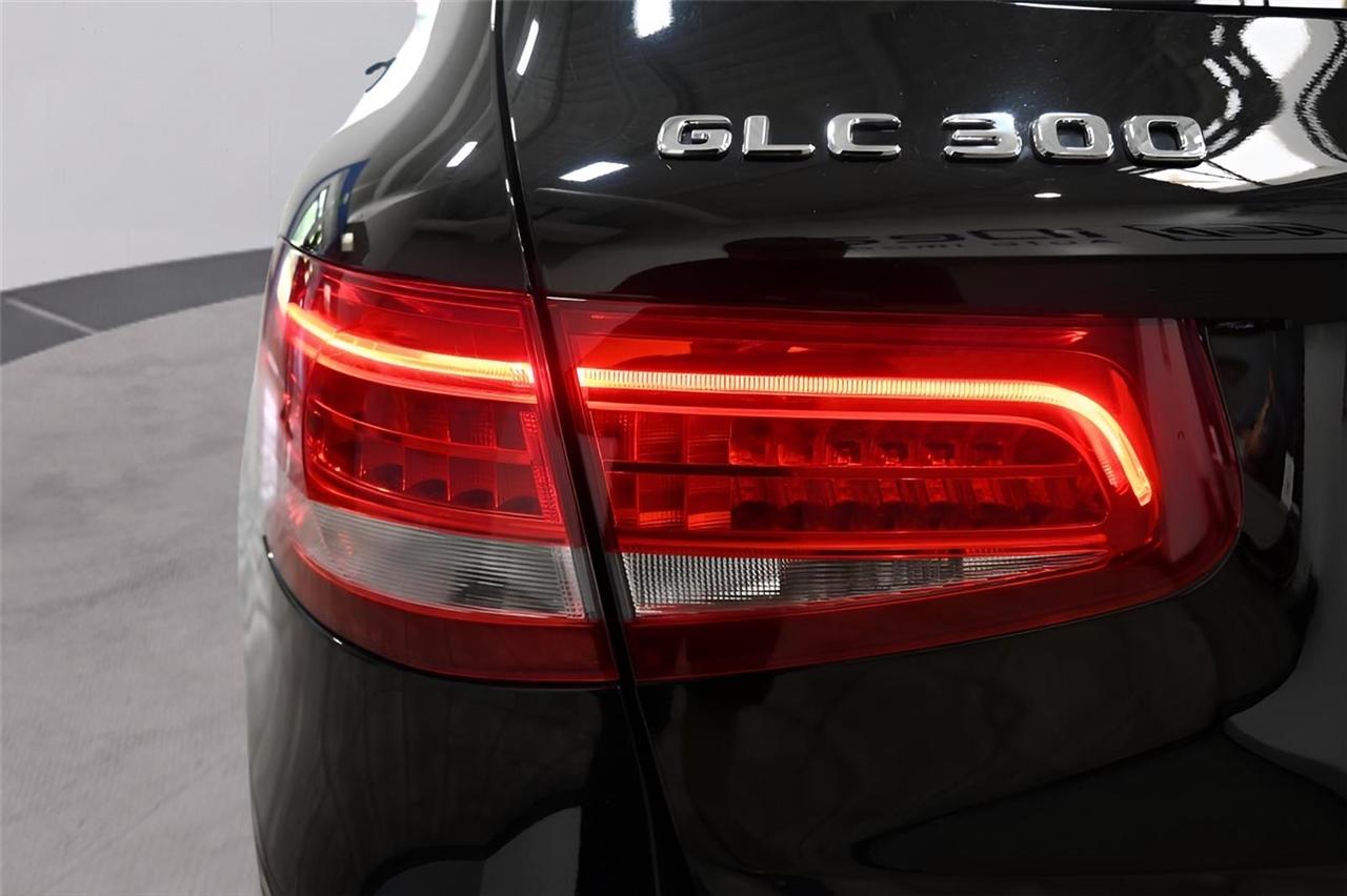 Mercedes-Benz GLC GLC 300 4MATIC SUV 2018
