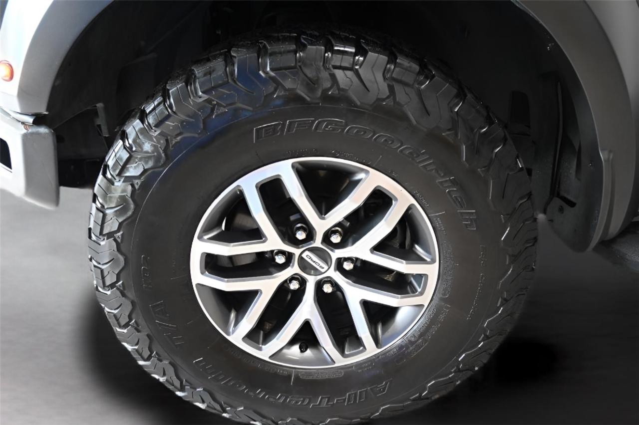 Ford F-150 Raptor 4WD SuperCrew 5.5' Box 2018