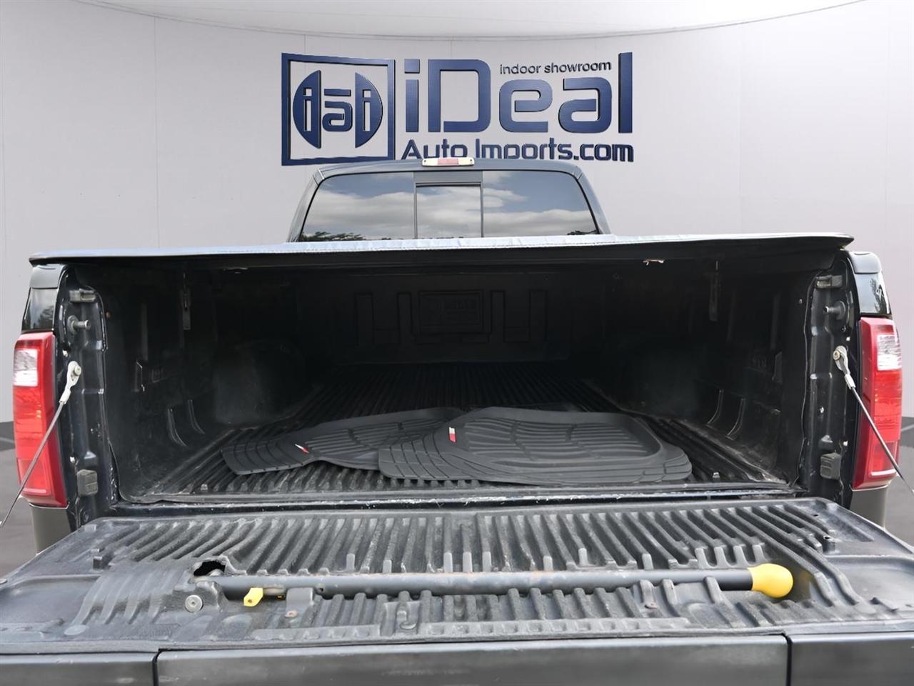 Ford Super Duty F-350 SRW 4WD Crew Cab 172" Platinum 2015