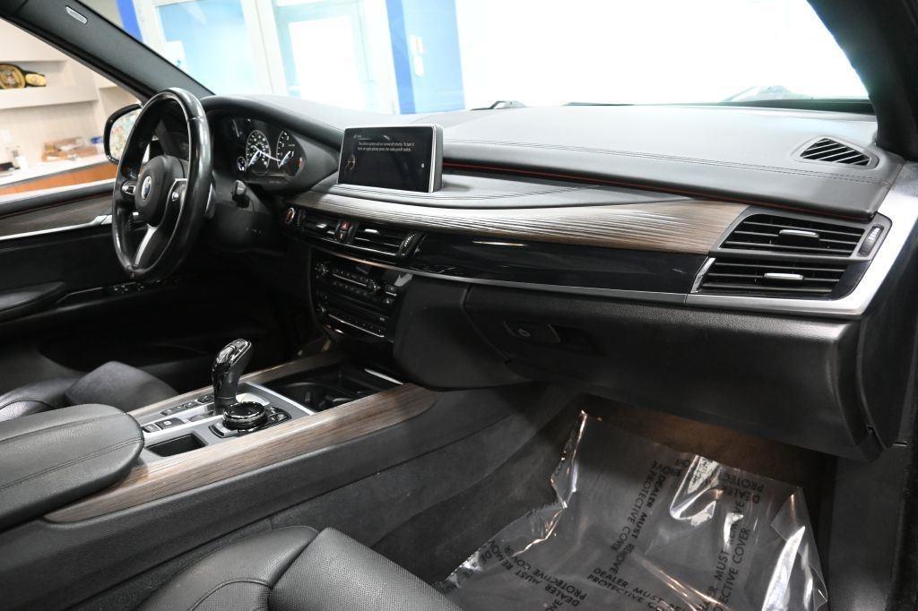 BMW X5 AWD 4dr xDrive50i 2016