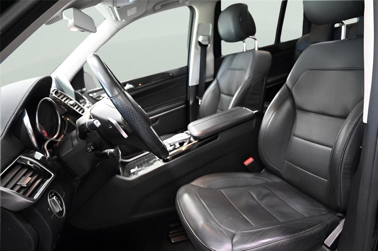 Mercedes-Benz GLS GLS 550 4MATIC SUV 2017