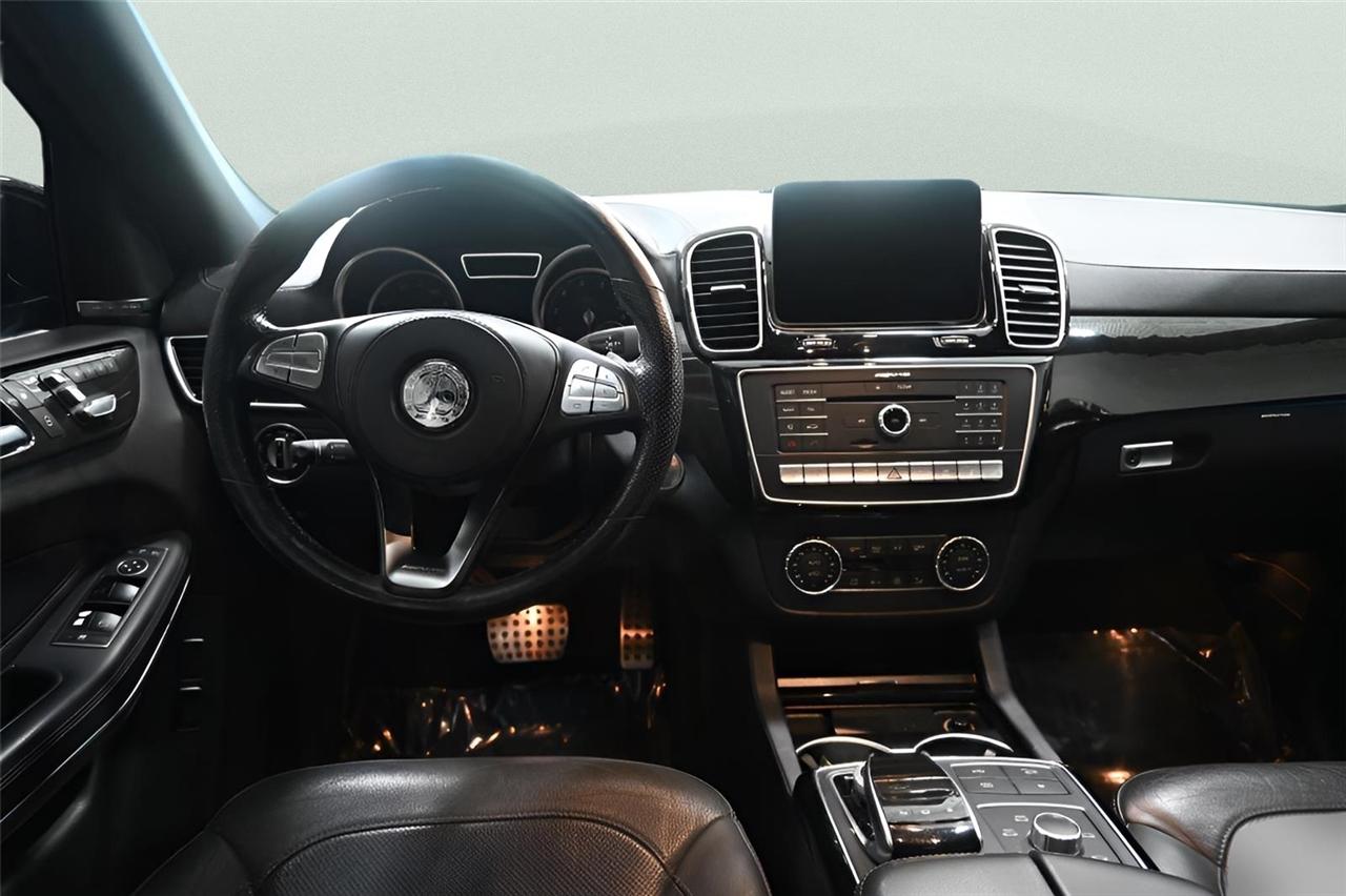 Mercedes-Benz GLS GLS 550 4MATIC SUV 2017