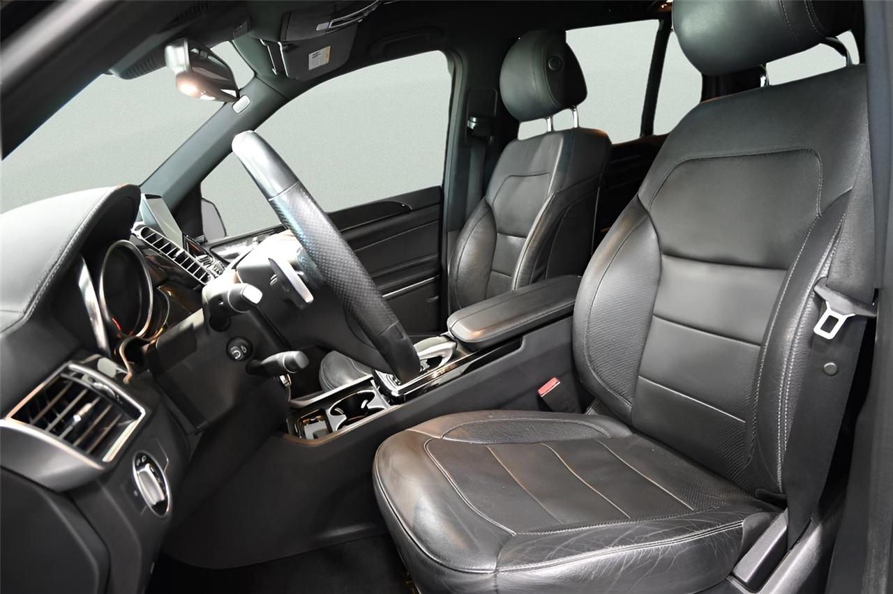 Mercedes-Benz GLS GLS 550 4MATIC SUV 2017