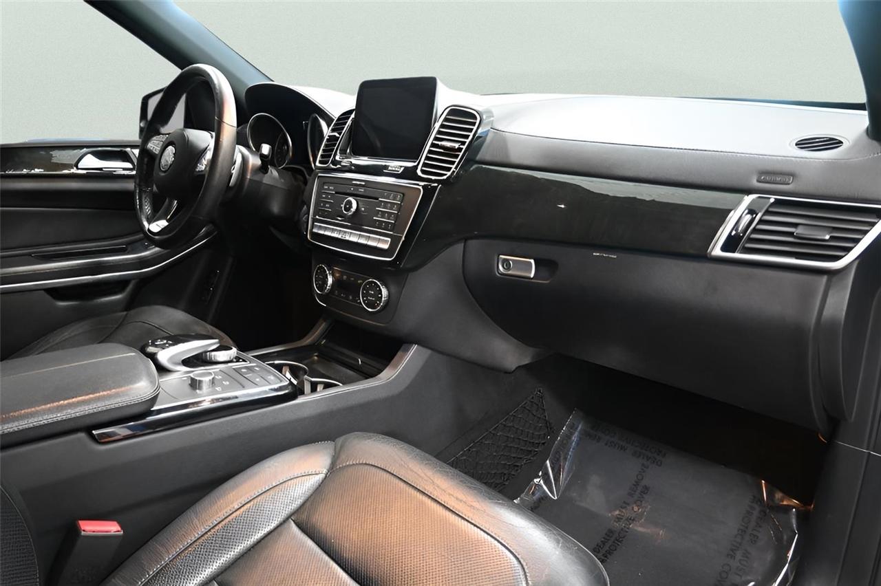 Mercedes-Benz GLS GLS 550 4MATIC SUV 2017
