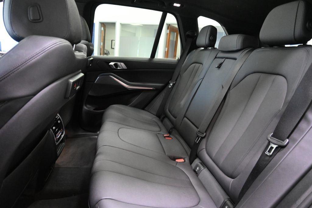 BMW X5 xDrive40i Sports Activity Vehicle 2019