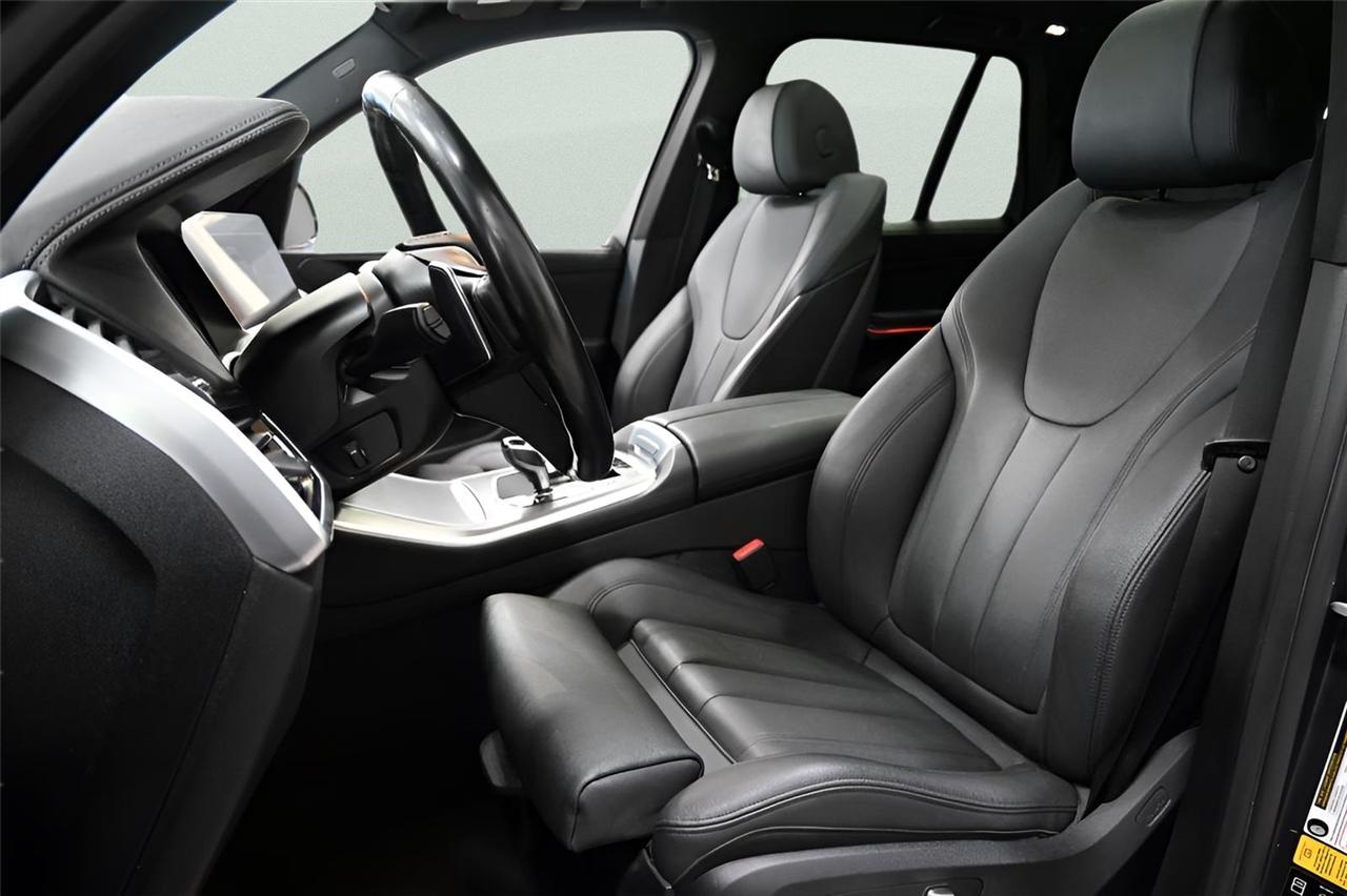 BMW X5 xDrive40i Sports Activity Vehicle 2019