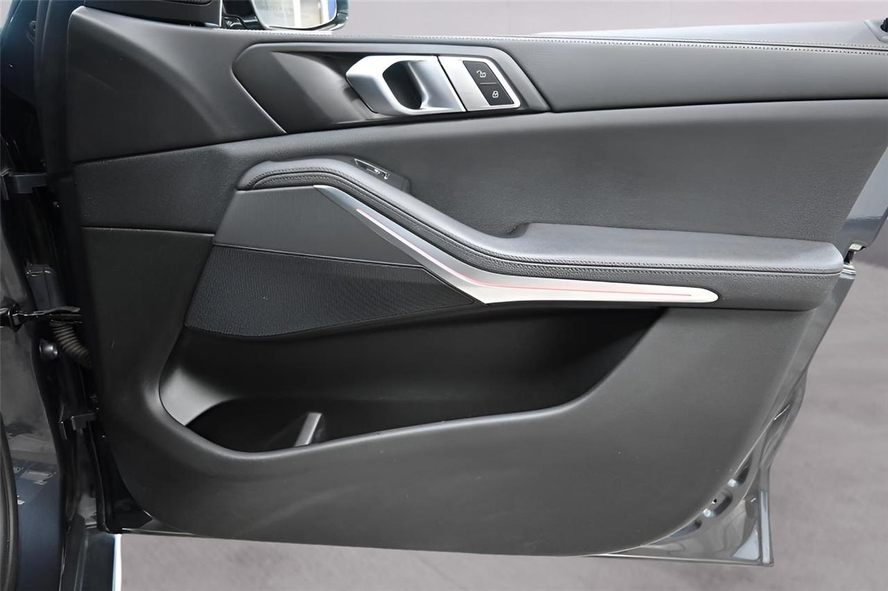 BMW X5 xDrive40i Sports Activity Vehicle 2019